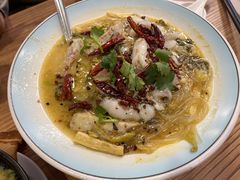 -裕记烧腊连锁餐饮(国商分店)