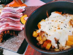 -轻烧烤肉(光谷步行街店)
