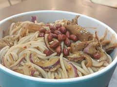 -灵芝妹子海鲜米线(瓦房店新玛特店)