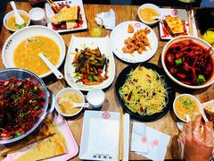 -叶派龙虾•招牌香辣蟹·海鲜(中海国际店)