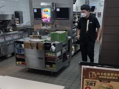 -麦当劳(百联西郊购物中心店)