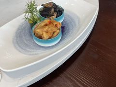 -火福·天湖阁大闸蟹博物馆主题餐厅(浅水湾店)
