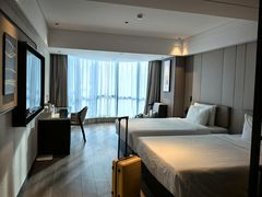 -深圳罗湖东门步行街亚朵X酒店