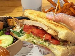 鸡肉芝士三明治-The Habit Burger Grill 哈比特汉堡(爱琴海店)