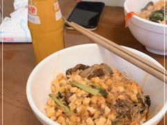 -刘信牛羊肉泡馍小炒(回民街店)