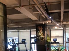 -F+轻食健身赋能空间(中华北路国贸商场店)