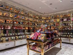 -VENCHI 闻绮(北京国贸商城店)