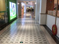 -百联临沂购物中心(临沂路店)