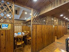 大堂-老东镇啤酒屋海鲜加工·蒸汽海鲜·海鲜烧烤(台东店)