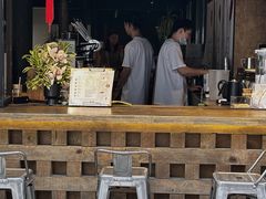 -Metal hands·铁手咖啡