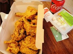 -BHC炸鸡(明洞总店)