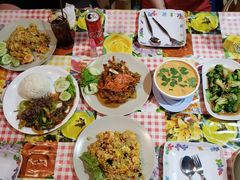 -Jungle Kitchen