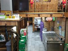 大堂-老东镇啤酒屋海鲜加工·蒸汽海鲜·海鲜烧烤(台东店)
