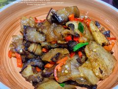 -三湘四水正宗湘菜(君峰路店)