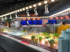 -四囍码头海鲜烧烤自助火锅(外滩南京东路悦荟广场店)