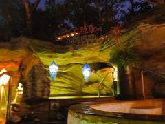 -海口观澜湖火山温泉谷