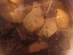 鲍汁牛肉烧土豆-贝勒爷·酥不腻烤鸭