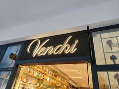 -VENCHI 闻绮(上海佛罗伦萨小镇店)