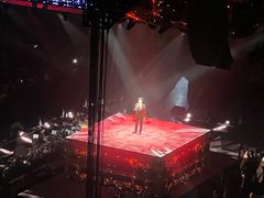 -宝能国际体育演艺中心