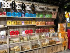 零售区-艳阳天民俗村(公园路店)