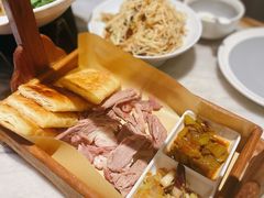驴肉火烧-掌柜的店·河南菜(新天地店)