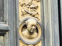 -圣母百花圣殿