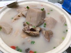 莲藕炖排骨-九头鸟酒家(四道口店)