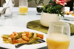 -东庭海鲜酒店(世茂广场店)