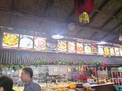 -鱼窝棚柴火铁锅炖(富山屯店)