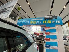 -上海永达别克4S店(惠南镇店)