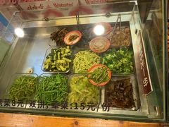 -矮子粉店1985·长沙米粉(湘春路店)