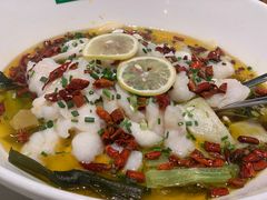 -绿草地·湘菜(7mall店)