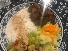 -蜗牛小馆醉乡民谣云南菜(惠新西里店)