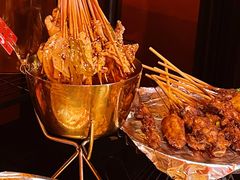 -何师烧烤·香辣蟹·川菜·30年老品牌(太古里旗舰店)