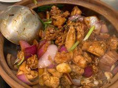 -胡须佬鸡煲四季火锅店(石厦西村直营店)