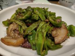 -黄泥岗·地道湖北菜(奥特莱斯店)