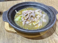 -极有家小鱼小鸡石锅煲(佳兆业店)