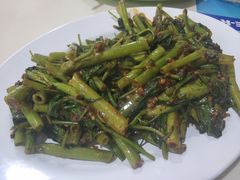 -纽顿熟食中心