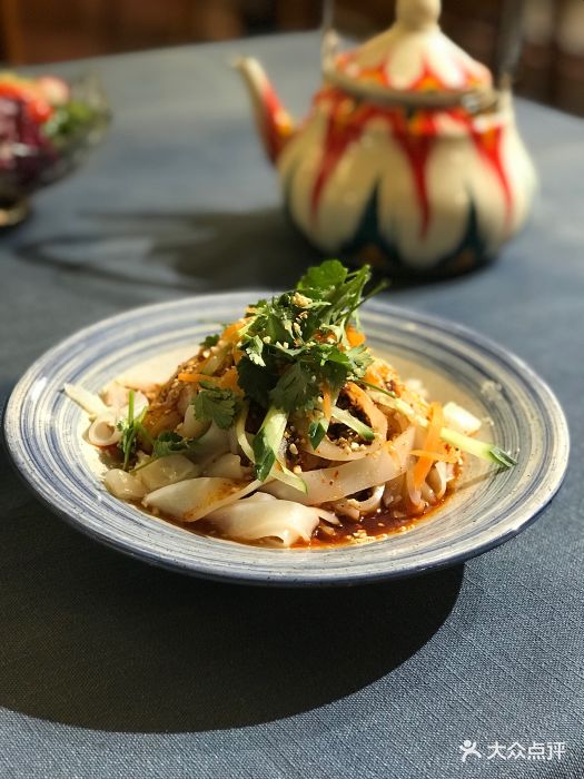 伊带伊路新疆美食府(呼家楼店)可克达拉大拉皮图片 - 第5张