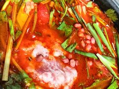 -黔有有贵州酸汤夺夺粉火锅(五味十字店)