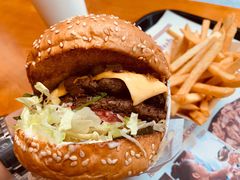 火烤双层牛肉特堡-The Habit Burger Grill 哈比特汉堡(复兴soho店)