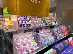 -泡泡玛特POPMART(蓝色港湾店)