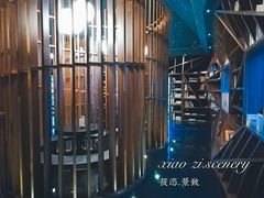 -钟书阁(松江泰晤士小镇店)