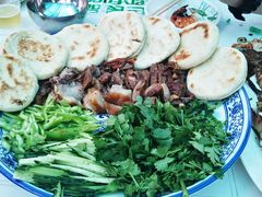 -北京龙庆四季香农家饭庄·灶台鱼·碳烤虹鳟鱼(龙庆峡店)