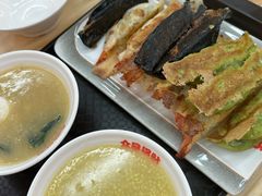 -众品老方子锅贴甜沫(李村店)