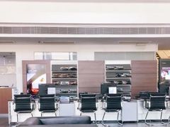 -上海星瀚奔驰4S店(红柳路店)