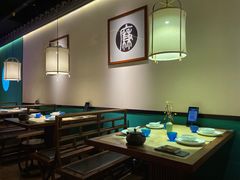 -佬麻雀·新湘菜(东方宝泰店)