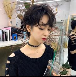 点击看大图 -环球蝶上美业连锁
