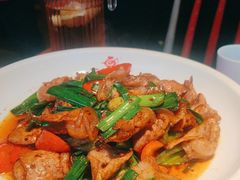 三代人都爱吃的回锅肉-百年神厨·地道川菜(紫荆店)
