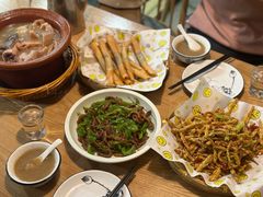 -董厨煨汤馆(车站路店)